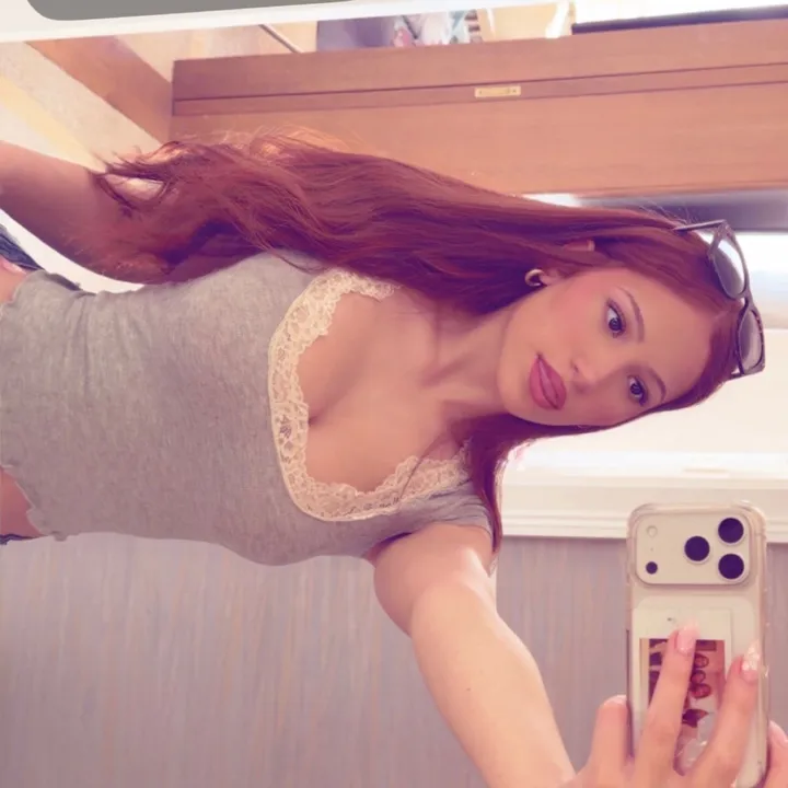 zoe.tzoulafis