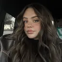 @nicoleaxelson