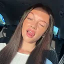 @laramitdreiaaa