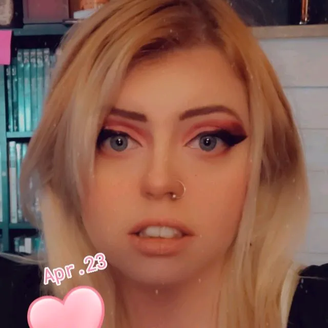 @ashleydawn89