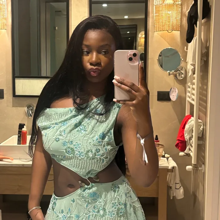 @ayodarlinggg