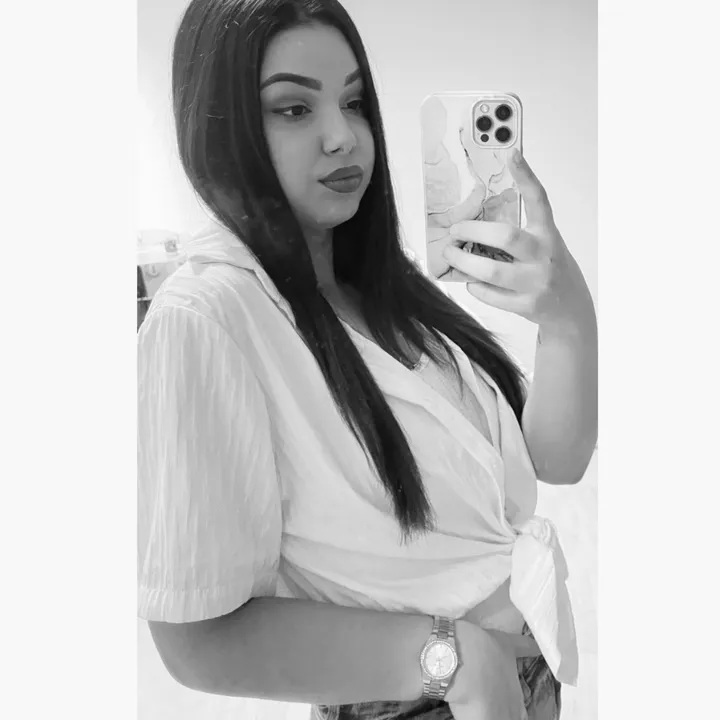 @_mercedes_merci