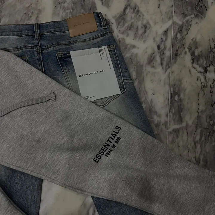 qls.fits