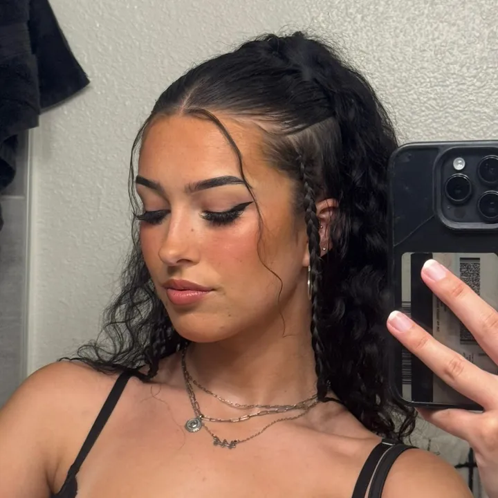 @delaneysvault