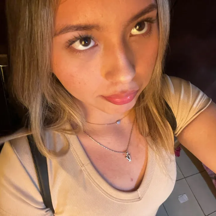 victoriacarrizo083