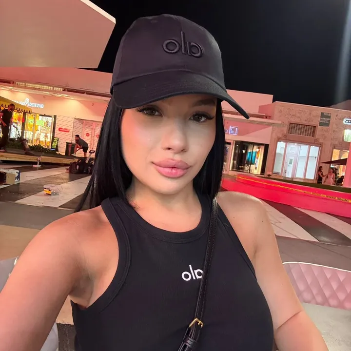 @mireamucci