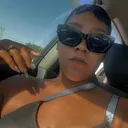 @iamqueeentee