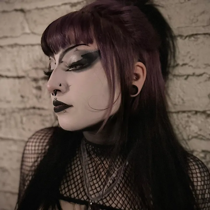 @cemeterybride