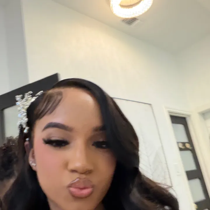 @adoreeeleilani
