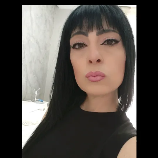 @maryqueen8300