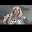 @blueeeyess42000