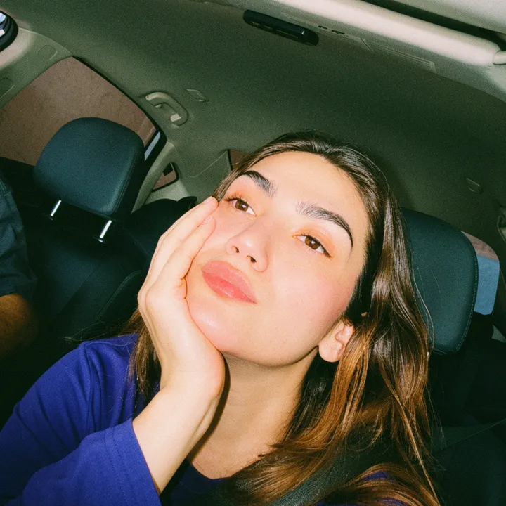 bellakhan9884