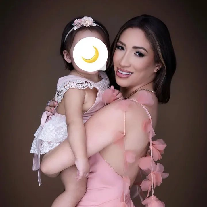 @carolyngianna12