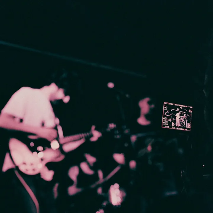 @whoisazar