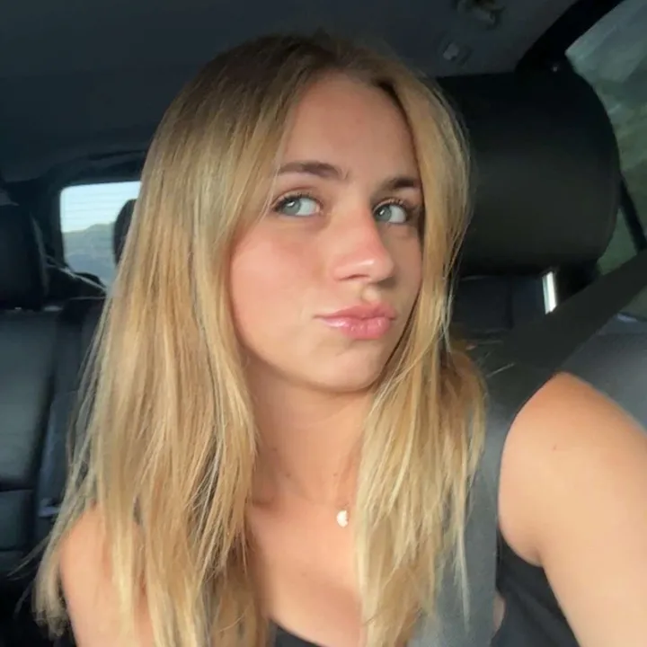 alexa.roseee3