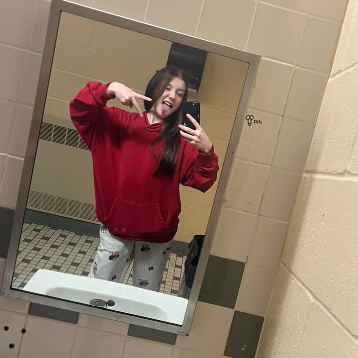 @secretgroundedacc2