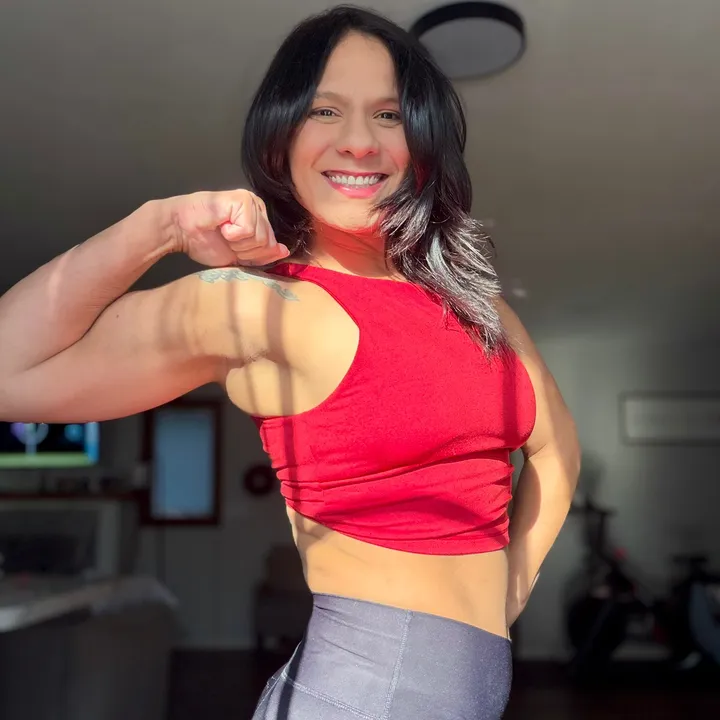 @annoyinglypositiveallie