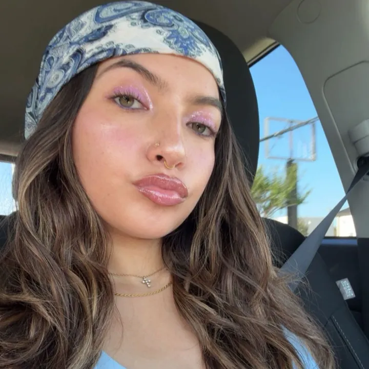 @azalya.gonzalez