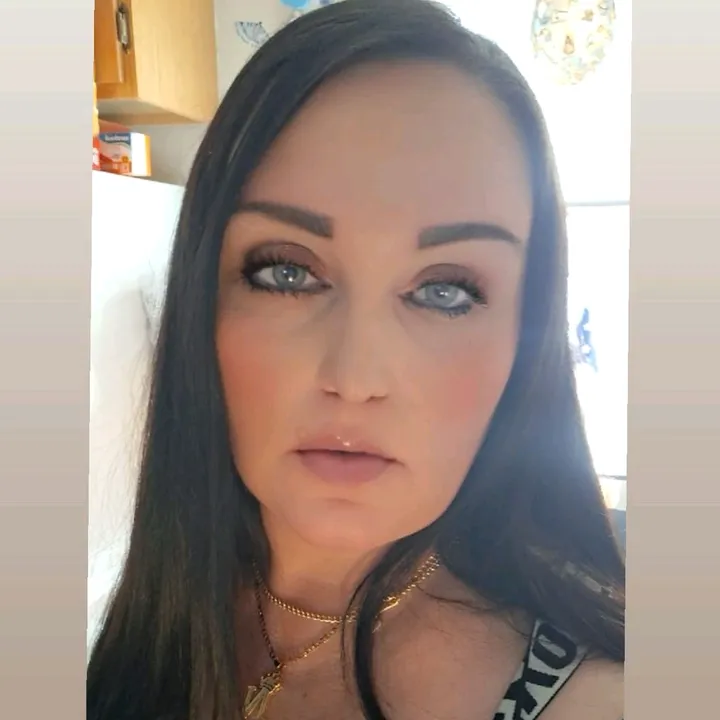 nikki_powell83