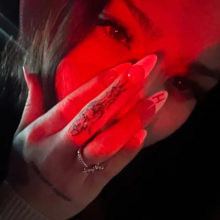 @_.m00n._m