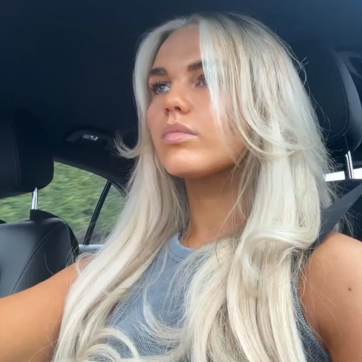 emilychestonx