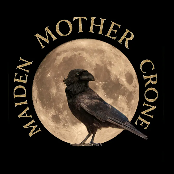 maiden.mother.crone.lr