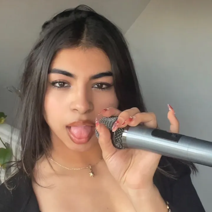 riley_flame18