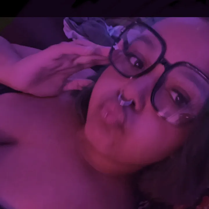 @teddilikestocry