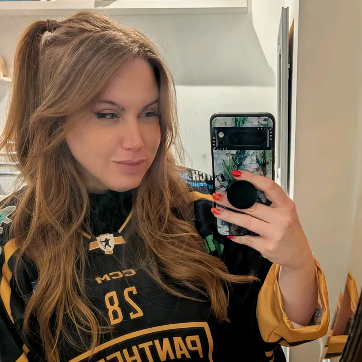 freyagcox