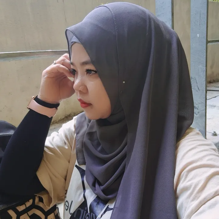 @_kharisma.ayu8239