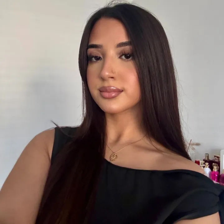 @hazalvk