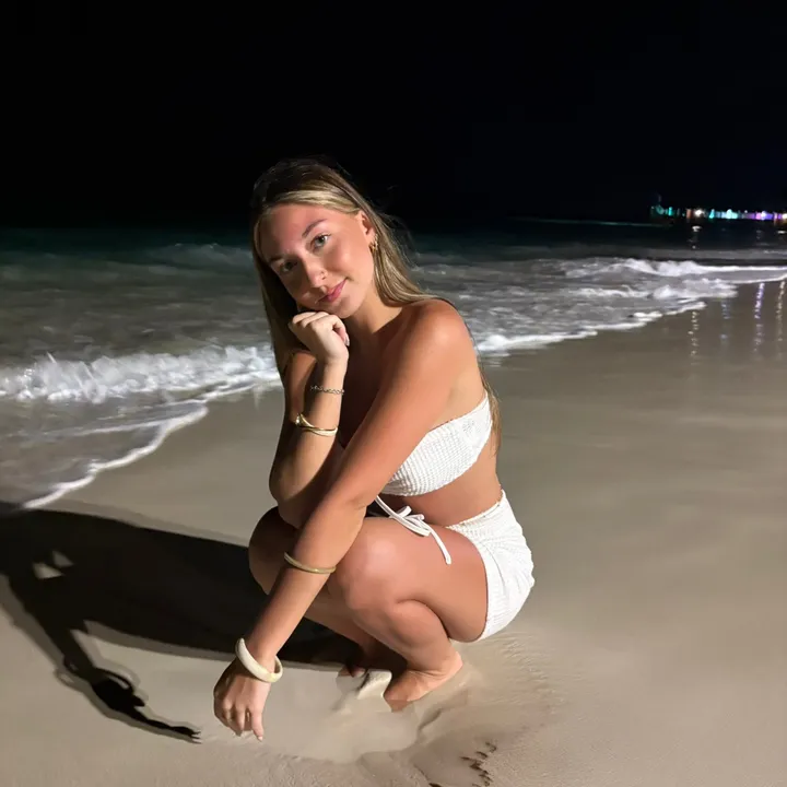 not_corinne1209