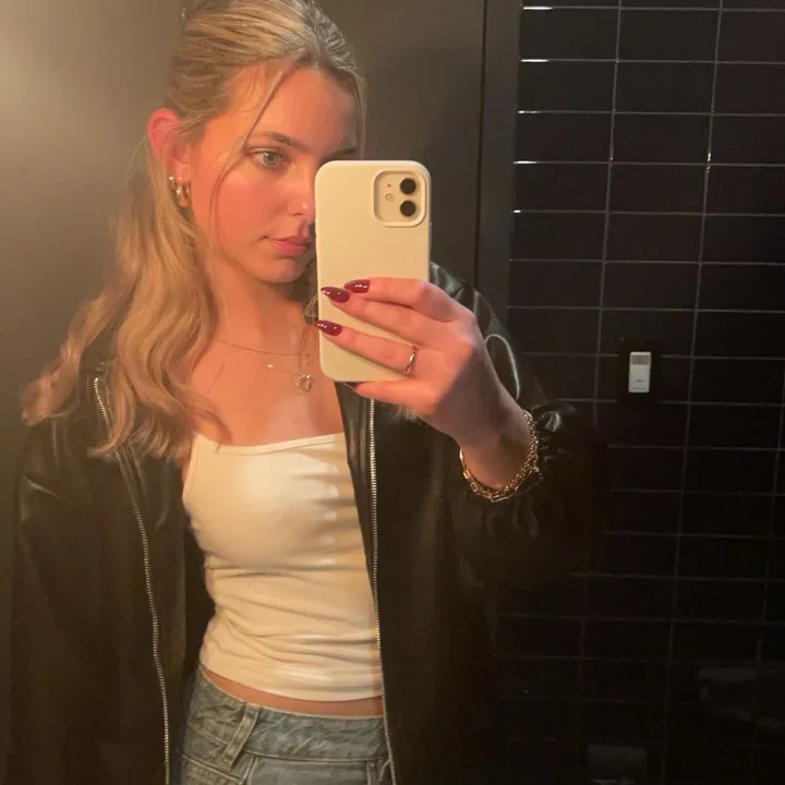 @kaylaalarsennn