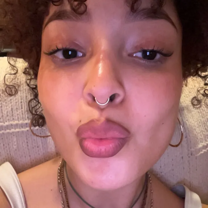 @lyrichavez