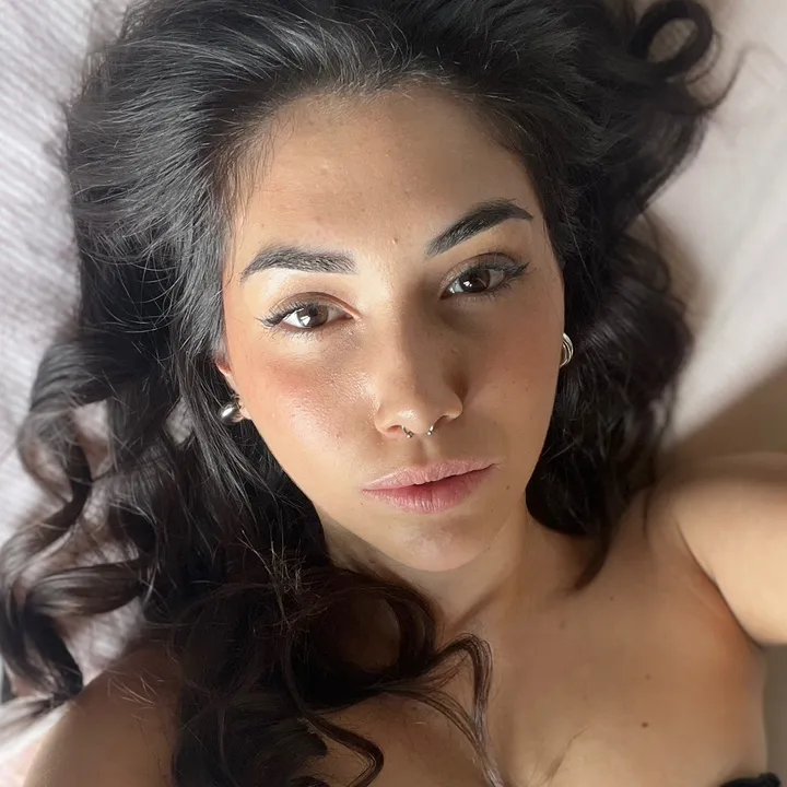 @saramissere