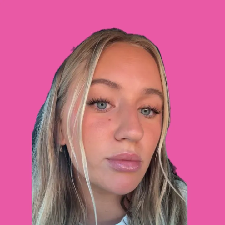 @sadiegalland