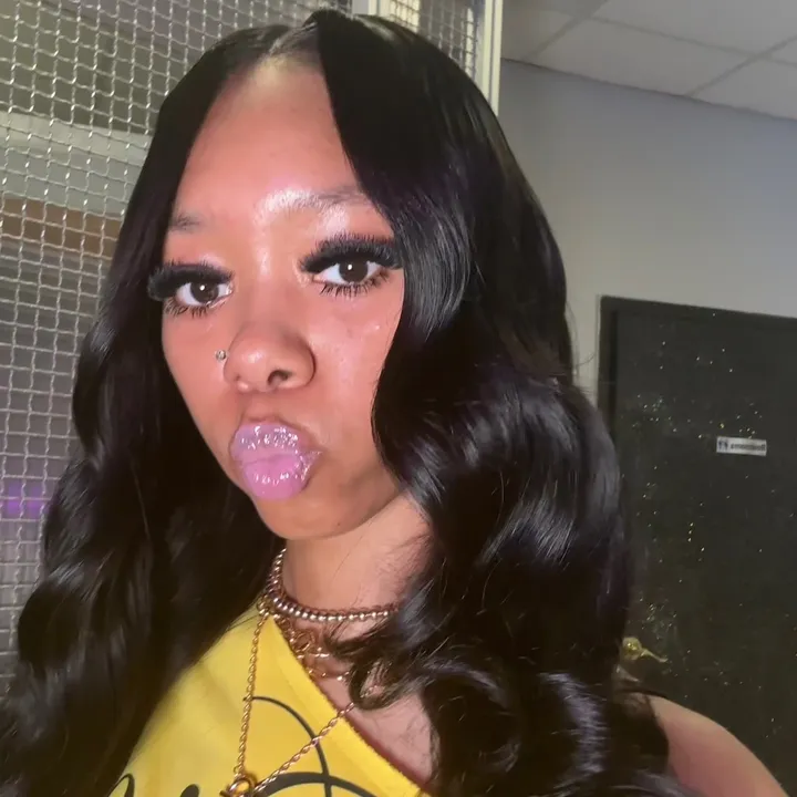 sexygirlwithblackhairrr