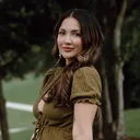 @doseofisabella