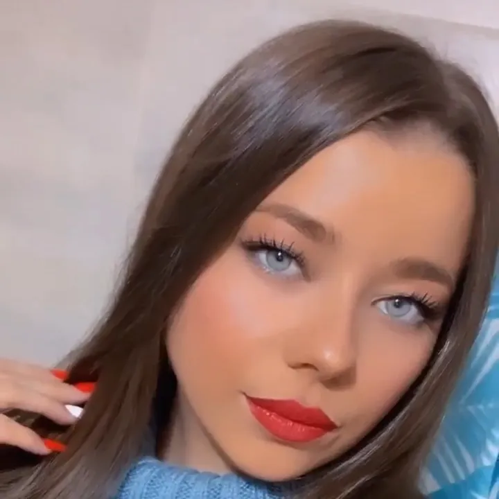 barbiieblueyes