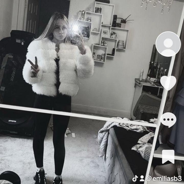 𝐸𝓂𝒾𝓁𝒾𝒶 𝒮𝒶𝒾𝒸𝒶𝓃𝑒 - original sound
