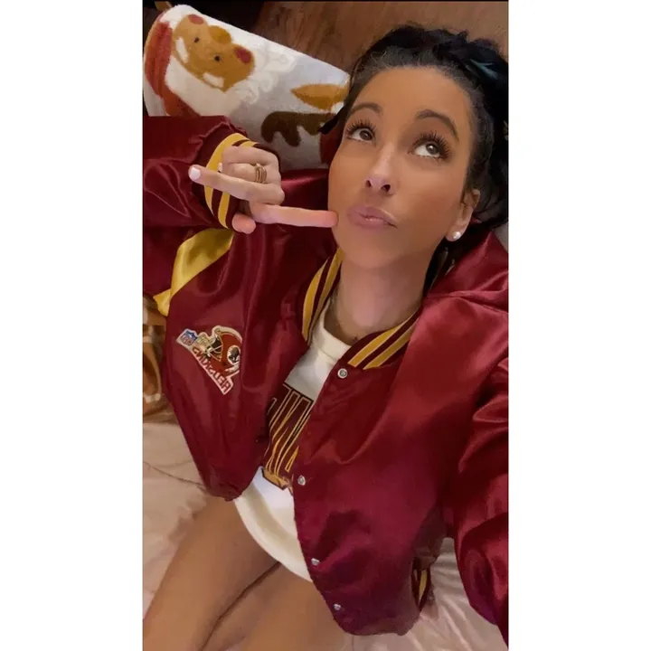 @miawinston