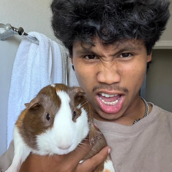 @julianbrionesofficial
