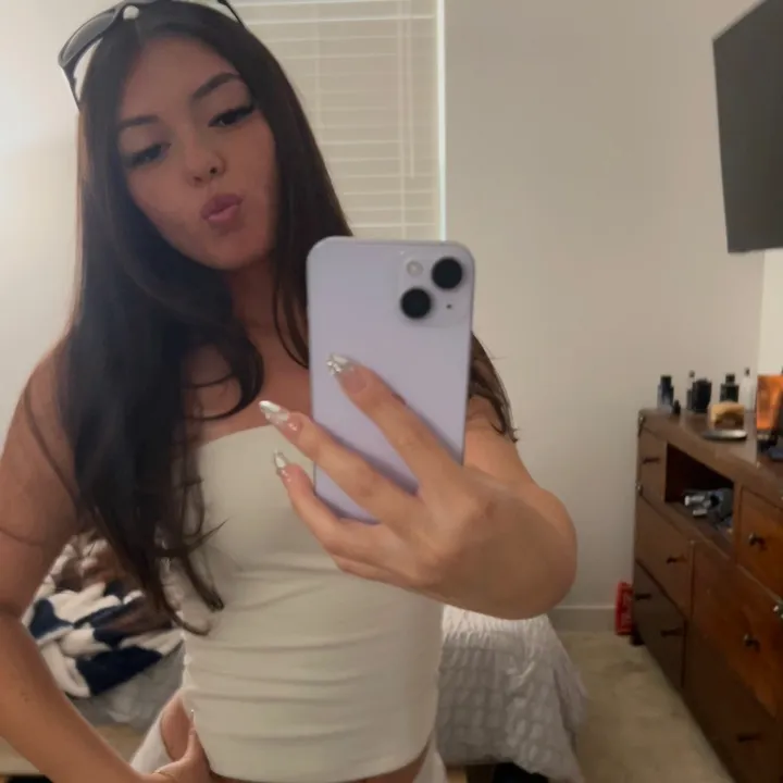 @champagnelianaa