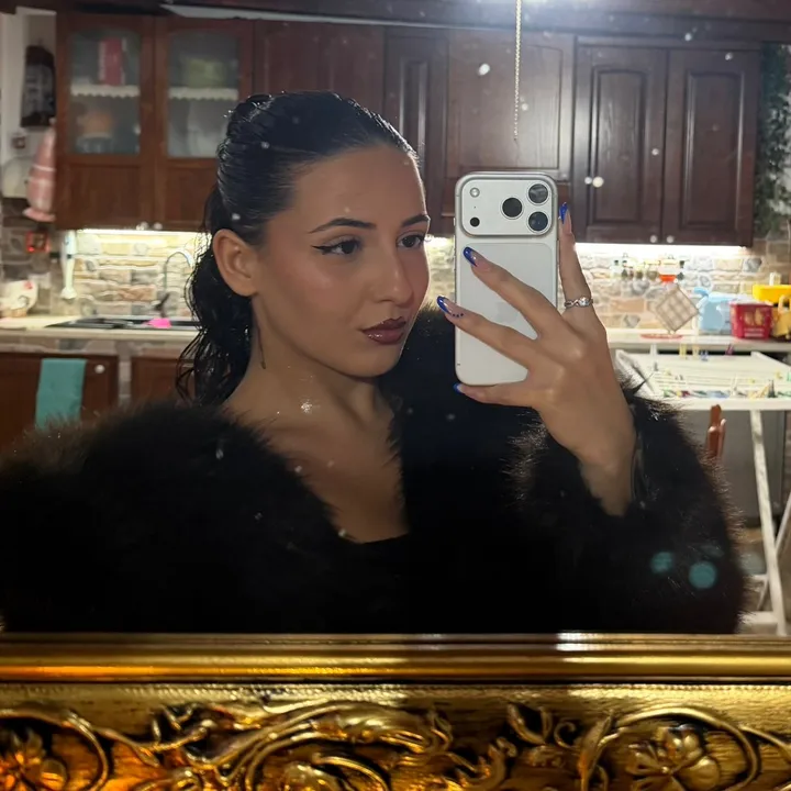 @siriaafantigrossi
