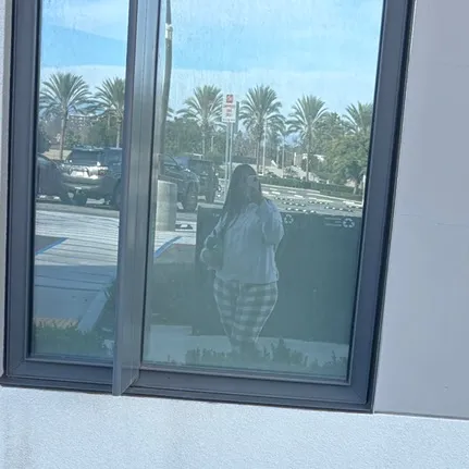 @714_yenni_