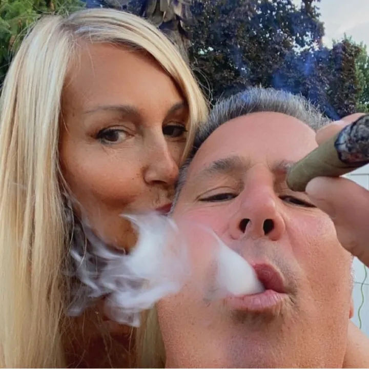 cigarsmokinhubby