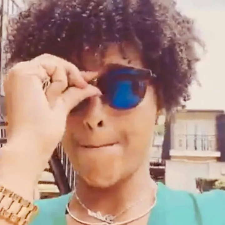helenkemdlietey