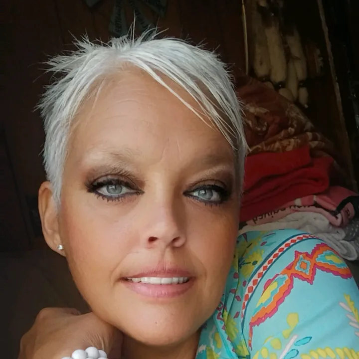 @teresabowles429