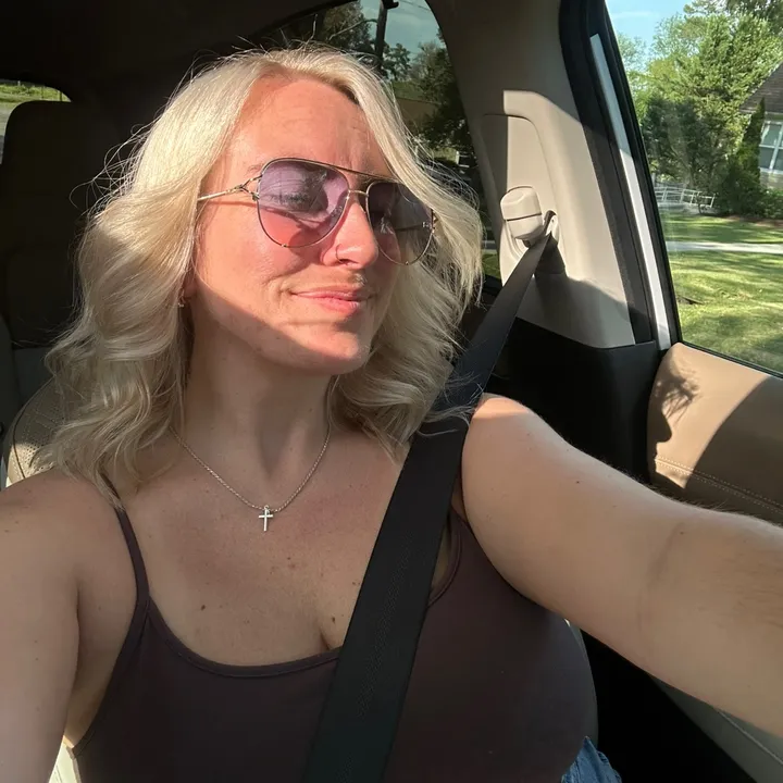 @brandeeadamss