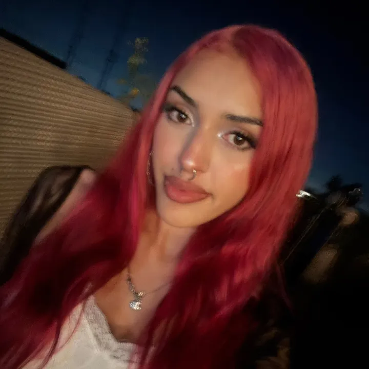 prettydeadgrrl